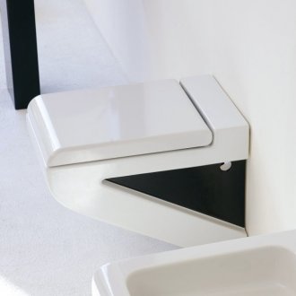 Унитаз подвесной ArtCeram La Fontana LFV001 цвет белый с черным декором