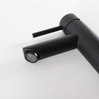 Смеситель для раковин Gid Berlin SS080-BM-K
